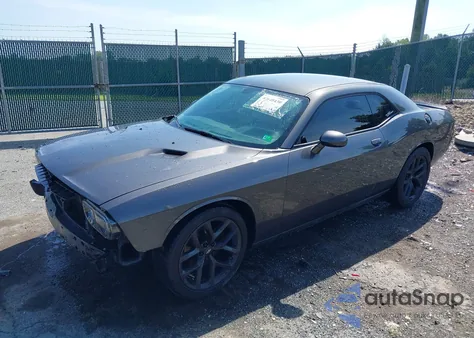 2013 Dodge Challenger Sxt z USA, uszkodzony, nr VIN 2C3CDYAG2DH582300